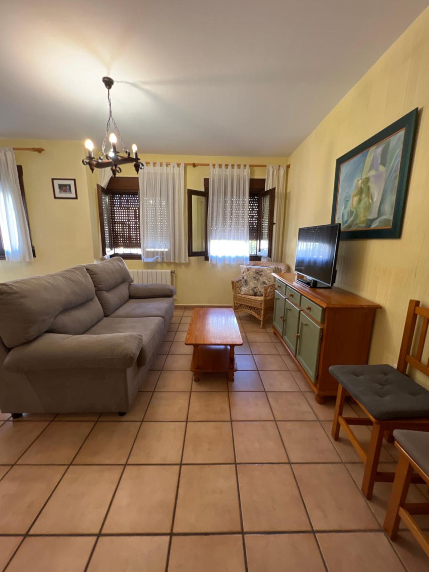 Apartamentos Los Parrales Вильяльба-де-ла-Сьерра Экстерьер фото