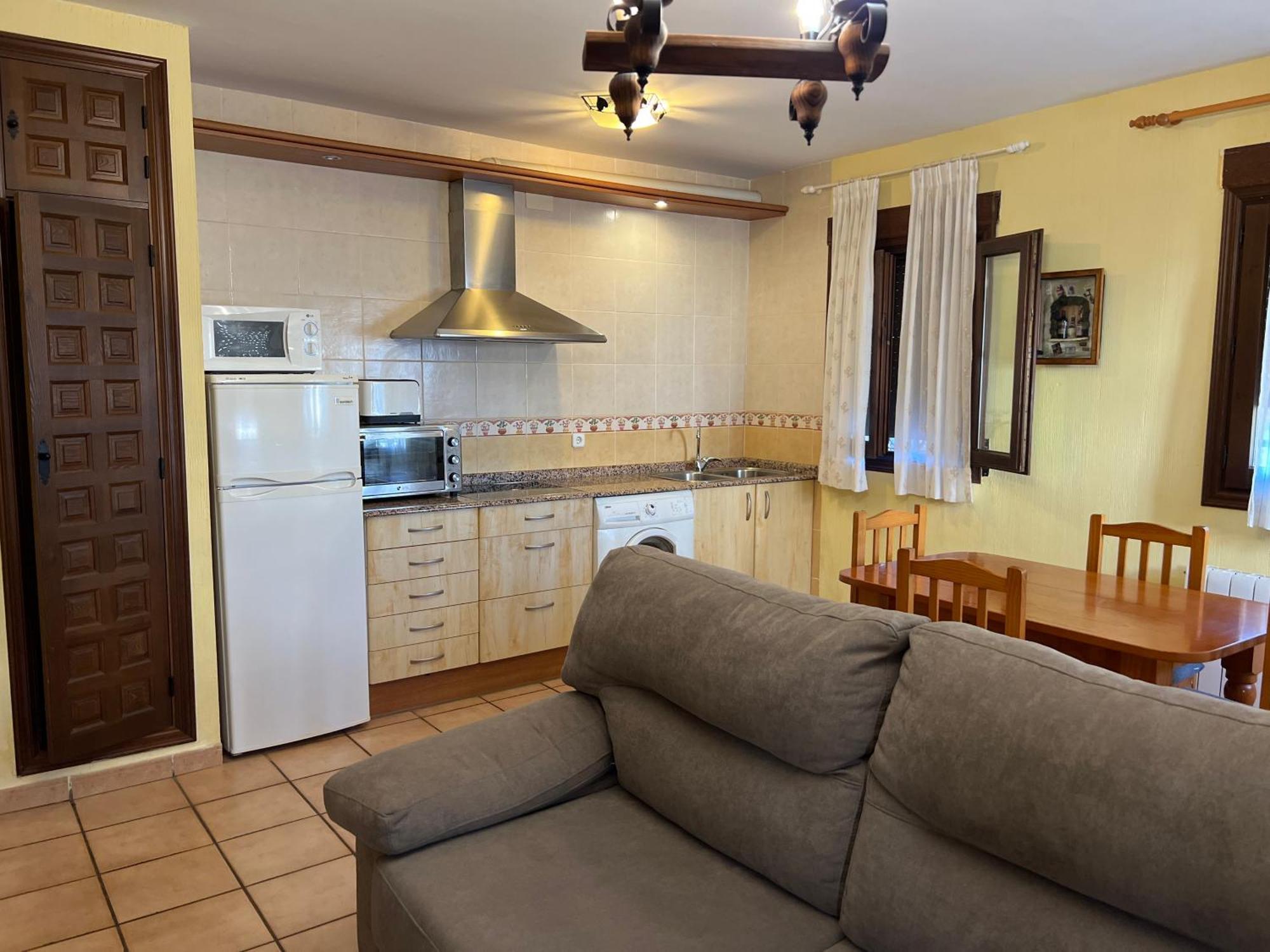 Apartamentos Los Parrales Вильяльба-де-ла-Сьерра Экстерьер фото