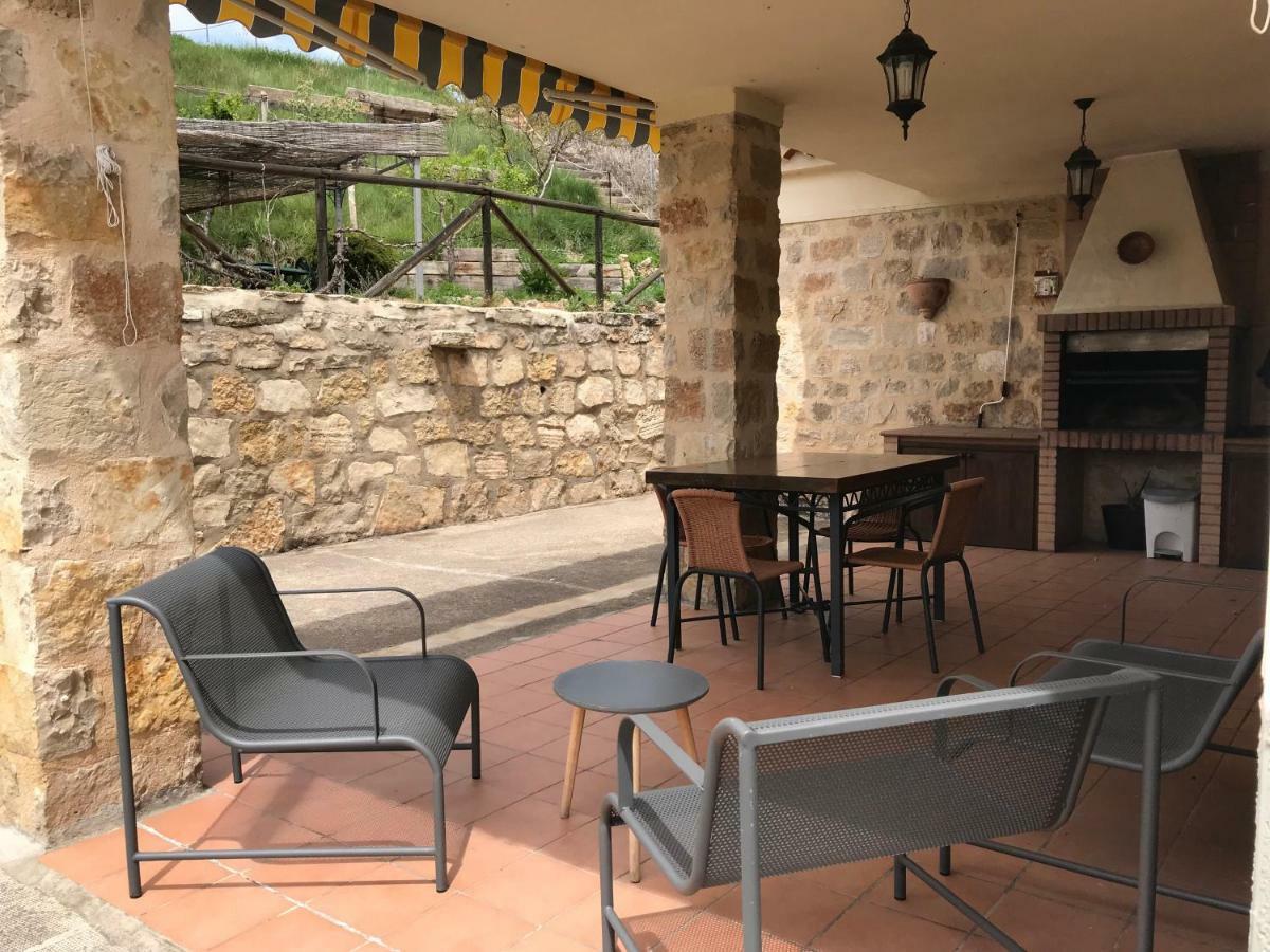 Apartamentos Los Parrales Вильяльба-де-ла-Сьерра Экстерьер фото
